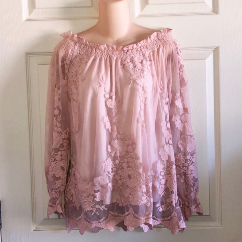 PRICE DROP‼️🆕 MARLED Lace Mauve Top